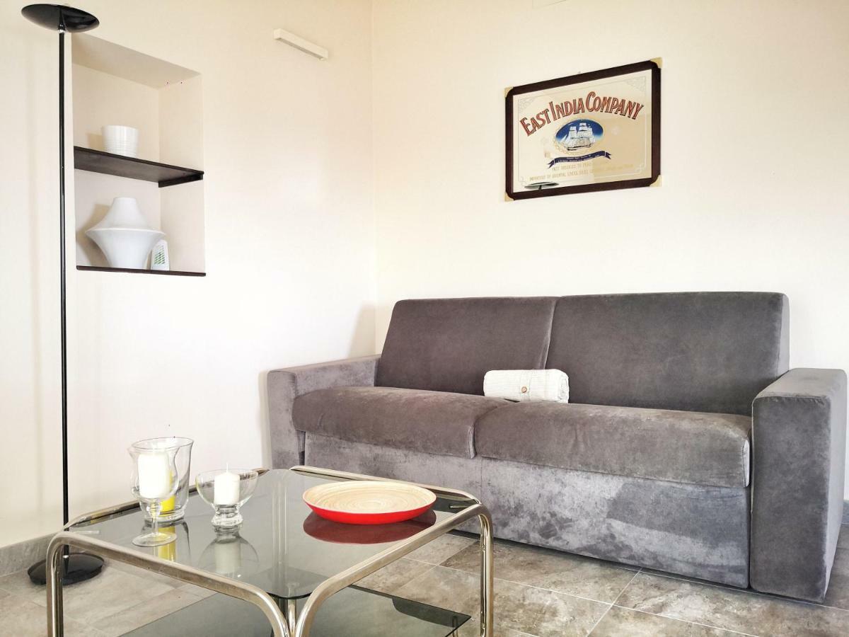 Appartamento Deluxe Con Terrazza Sul Mare Savona Kültér fotó