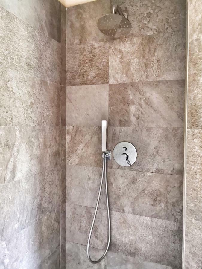 Appartamento Deluxe Con Terrazza Sul Mare Savona Kültér fotó
